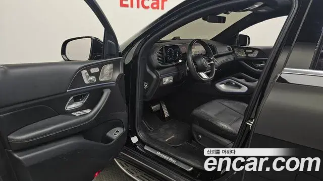 Mercedes-Benz GLE-Class 2023 — Фото 10/20