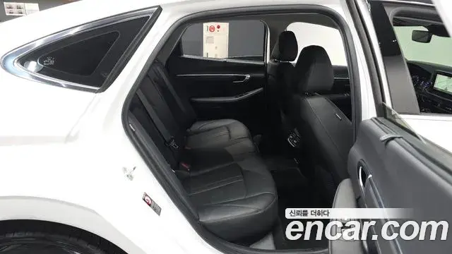 Hyundai Sonata 2022 — Photo 12/20