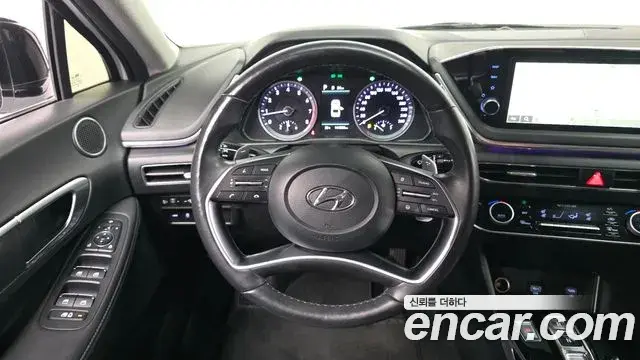 Hyundai Sonata 2022 — Photo 13/20