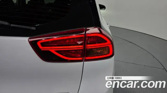 Kia Niro 2021 — Photo 5/32
