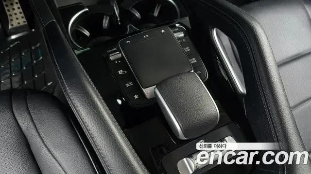 Mercedes-Benz GLE-Class 2022 — Фото 20/20
