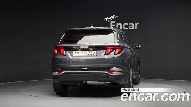 Hyundai The New Tucson 2022 — Фото 4/20