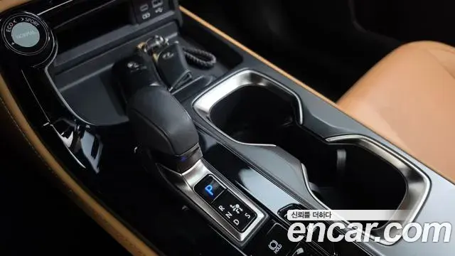 Lexus NX350h 2023 — Фото 8/20