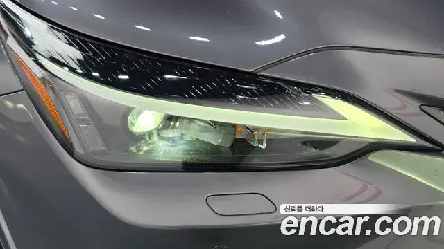 Lexus NX350h 2023 — Photo 10/34