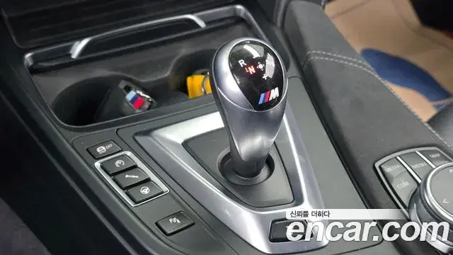 BMW M4 2018 — Фото 9/20