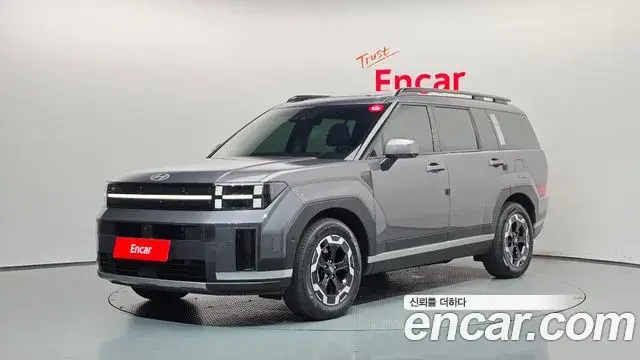Hyundai Santa Fe 2023 — Фото 1/20
