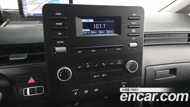 Hyundai Staria 2022 — Фото 14/20