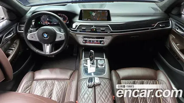 BMW 7 Series 2020 — Фото 7/20