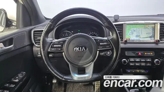 Kia Sportage The Bold 2019 — Фото 15/20