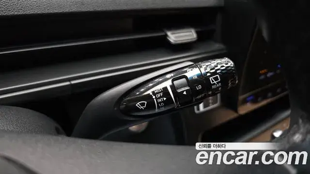 Hyundai Staria 2021 — Фото 19/20