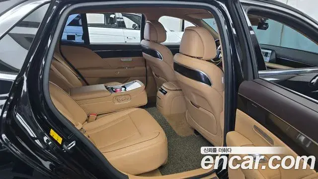 Genesis G90 2022 — Фото 11/20