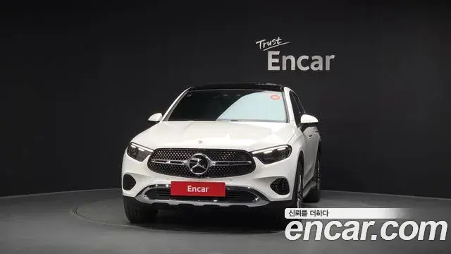 Mercedes-Benz GLC-Class 2025 — Фото 2/20