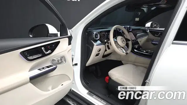Mercedes-Benz GLC-Class 2025 — Фото 9/20