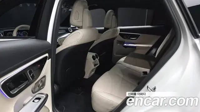 Mercedes-Benz GLC-Class 2025 — Фото 11/20