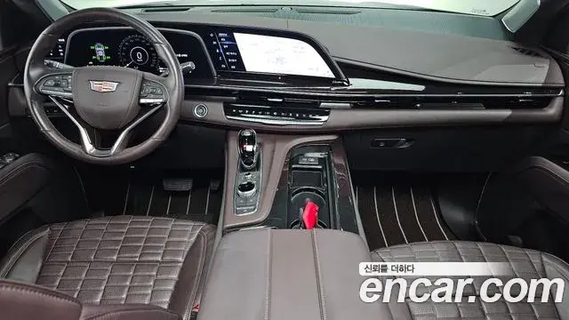 Cadillac Escalade 2023 — Photo 12/39