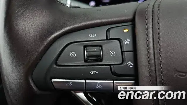 Cadillac Escalade 2023 — Photo 13/39