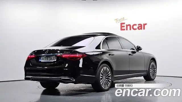 Mercedes-Benz S-Class 2021 — Фото 2/20