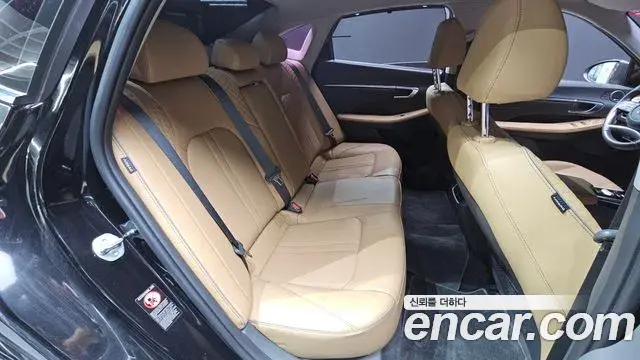 Hyundai Sonata 2020 — Фото 12/20