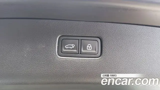 Genesis GV80 2021 — Photo 17/20