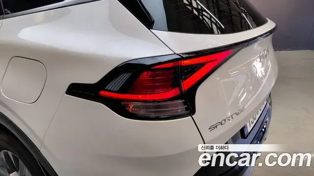 Kia Sportage 2024 — Şəkil 12/30