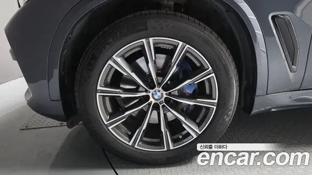 BMW X5 2021 — Фото 5/20