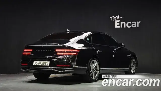 Genesis Electrified G80 2024 — Фото 2/20