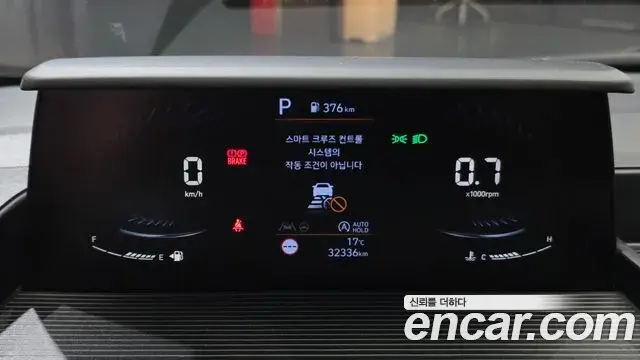 Hyundai Staria 2023 — Фото 8/20