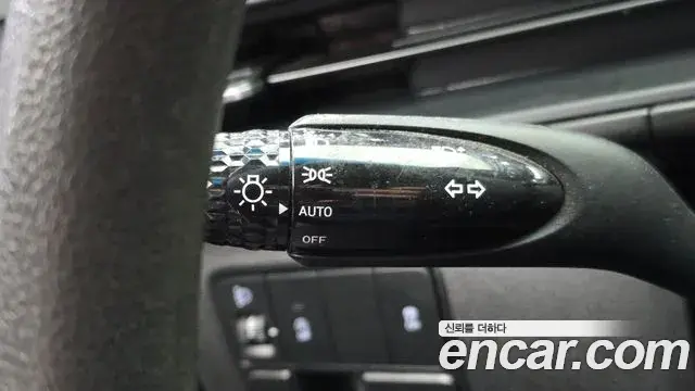 Hyundai Staria 2023 — Фото 15/20