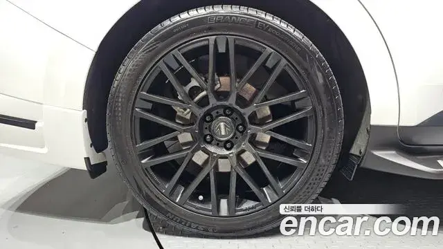 Kia Carnival 2025 — ფოტო 24/37