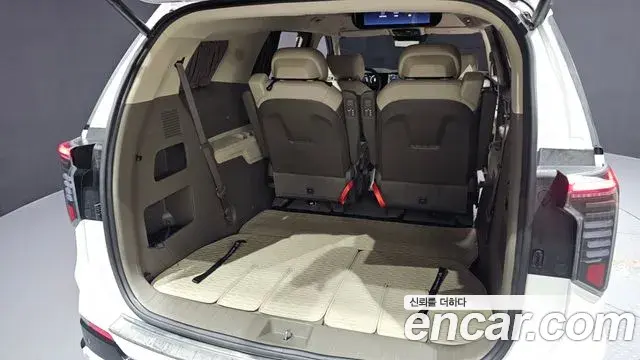 Kia Carnival 2025 — ფოტო 20/37