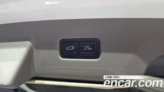 Kia Carnival 2025 — ფოტო 10/37