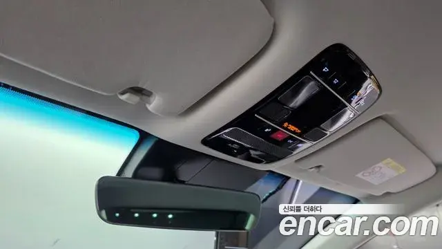 Hyundai Grandeur 2023 — Фото 18/20