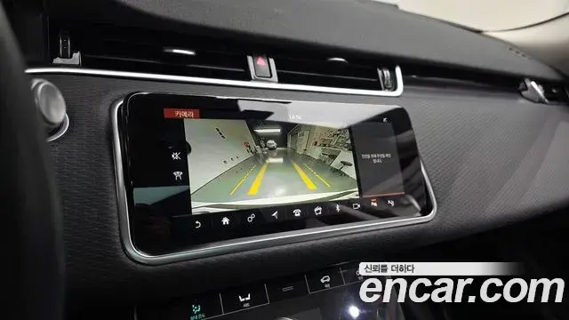 Land Rover Range Rover Evoque 2019 — Photo 16/30