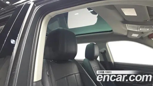 Land Rover Range Rover Evoque 2019 — Photo 5/30