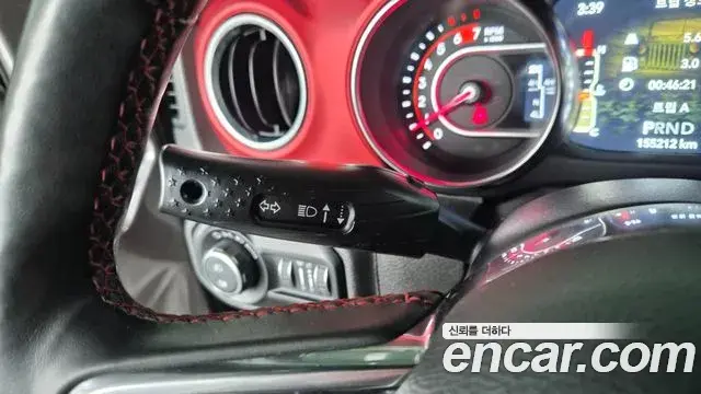 Jeep Wrangler 2019 — Фото 15/20