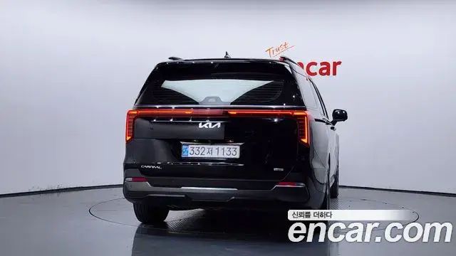 Kia Carnival 2024 — Фото 3/20