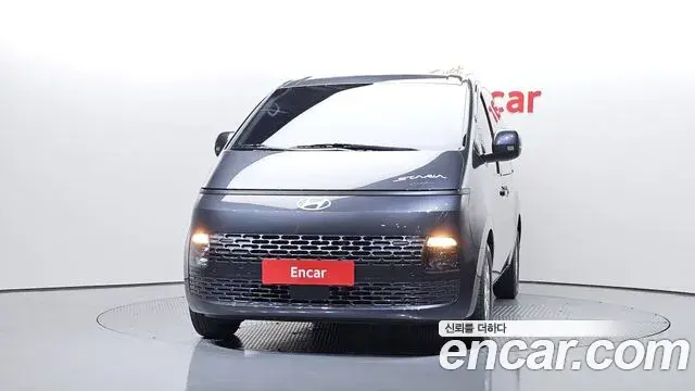 Hyundai Staria 2024 — Photo 3/20