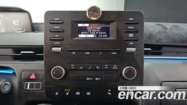 Hyundai Staria 2024 — Photo 14/20