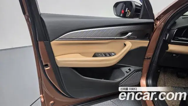 Renault Samsung Grand Koleos 2024 — Photo 29/35