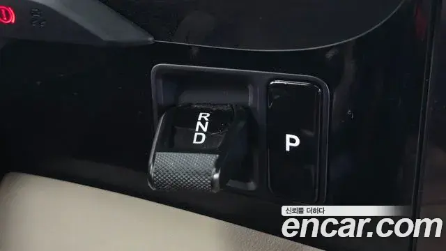 Porsche Taycan 2023 — Photo 12/20
