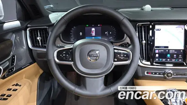 Volvo V90 Cross Country 2024 — ფოტო 4/20