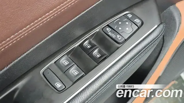 Renault Samsung SM6 2020 — Şəkil 26/33