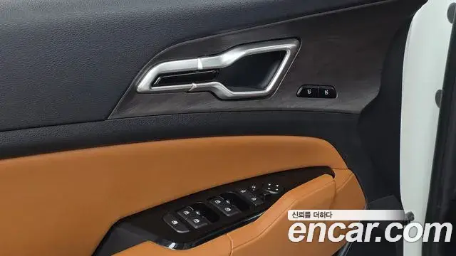 Kia Sportage 2021 — Фото 18/20