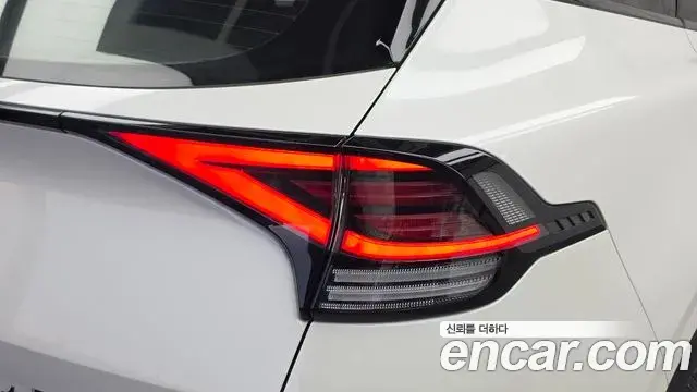 Kia Sportage 2021 — Photo 26/32