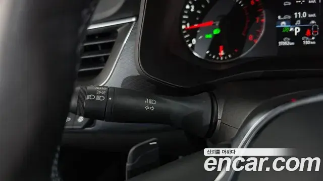 Renault Samsung XM3 2022 — ფოტო 18/32