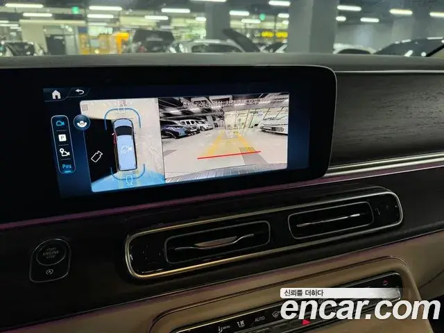 Mercedes-Benz V-Class 2025 — Фото 10/18