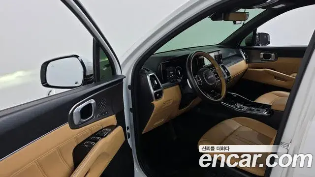 Kia Sorento 2022 — Фото 10/20