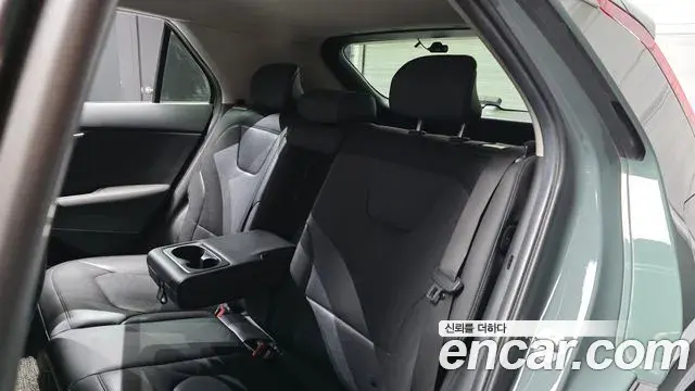Kia Niro 2023 — Photo 12/20
