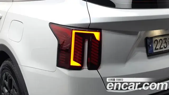 Kia Sorento 2024 — Şəkil 10/33