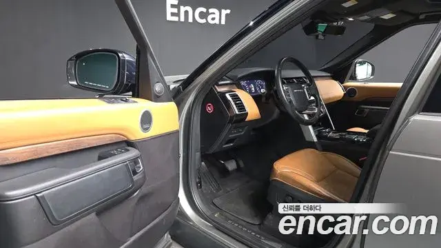 Land Rover Discovery 5 2018 — Фото 10/20